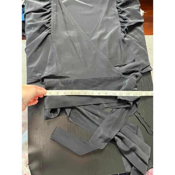 Stunning A.L.C. Silk Poet Sleeve Wrap Blouse - Picture 12 of 12